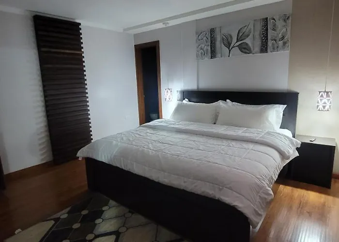 Hosteria Santa Ana